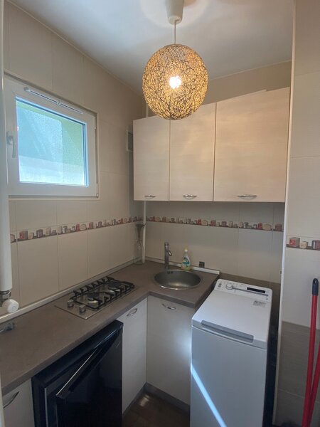 Unirii, garsoniera cocheta,